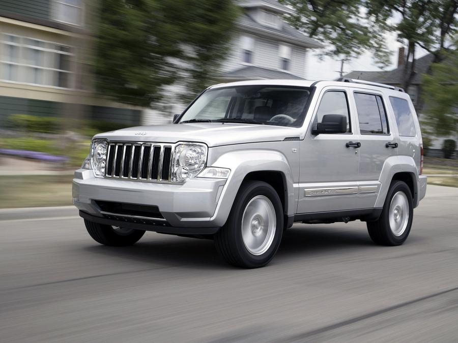  Jeep Cherokee Limited CRD 2007 года  (фото 24 из 30)